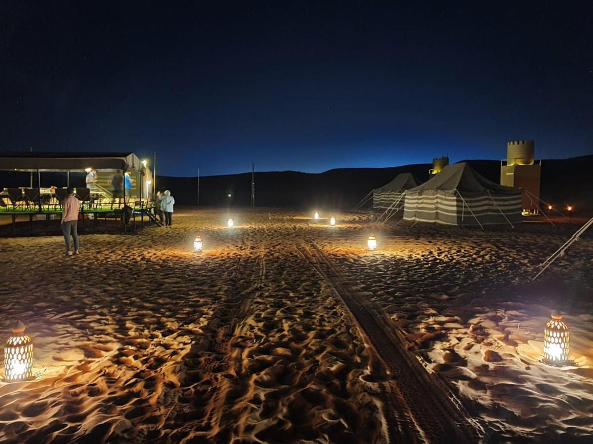 Crescent Desert Private Camp Shāhiq Zewnętrze zdjęcie
