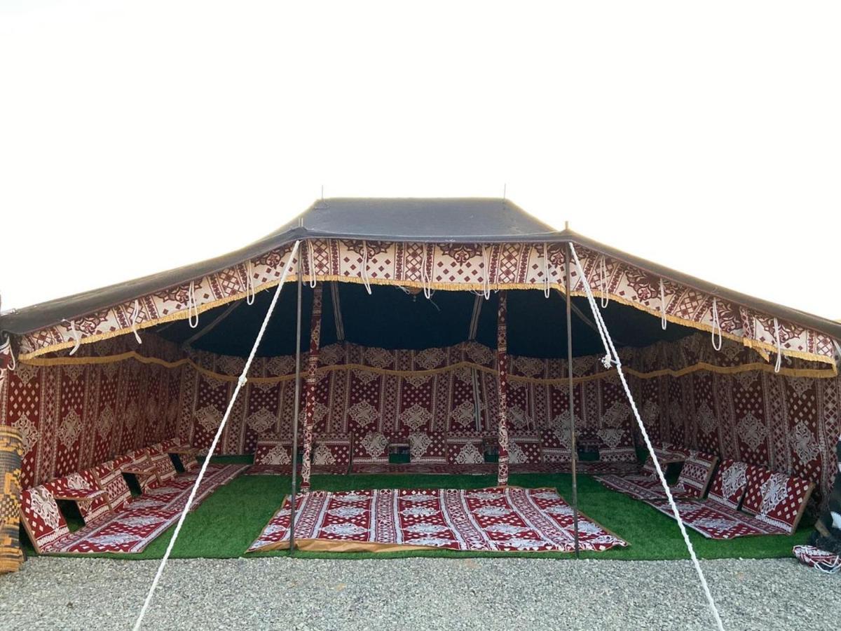 Crescent Desert Private Camp Shāhiq Zewnętrze zdjęcie